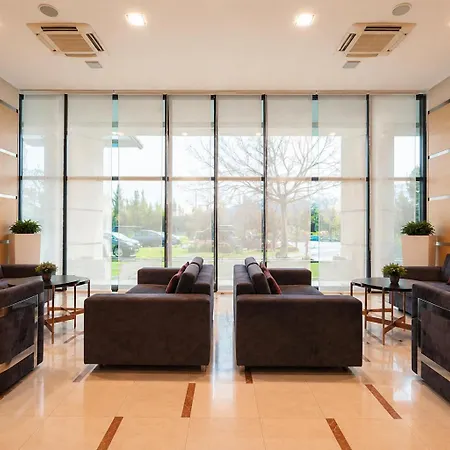 Vitosha Park Hotel - Free Pool & Gym-3